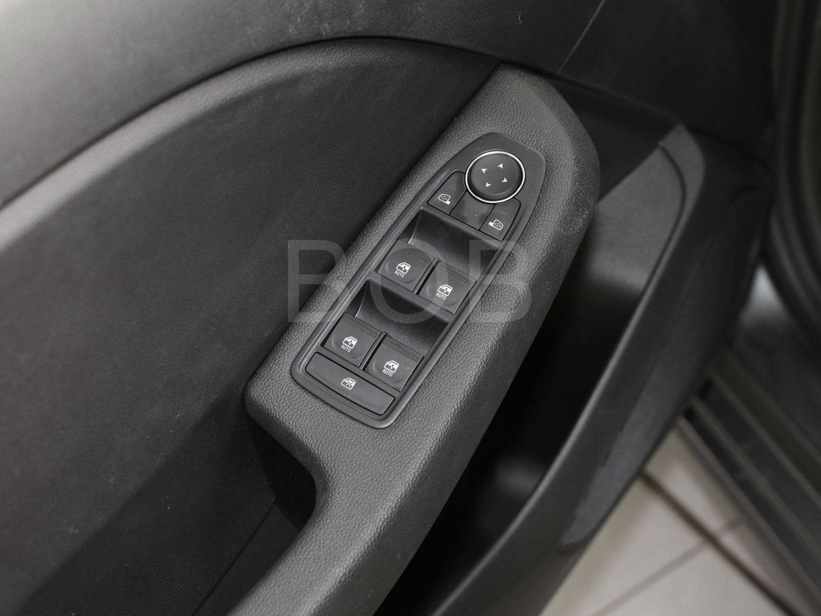 Fahrzeugbild eines Renault Clio