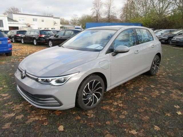 Fahrzeugbild eines Volkswagen Golf