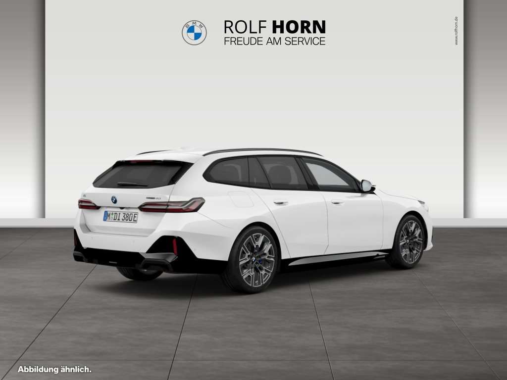 Fahrzeugbild eines BMW i5
