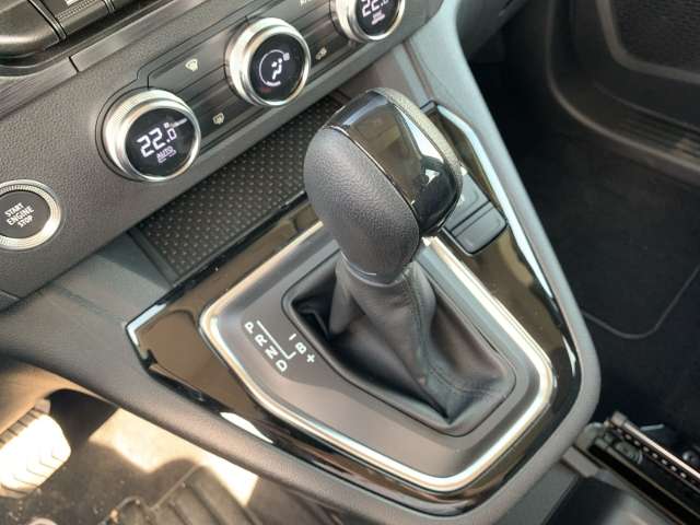 Fahrzeugbild eines Renault Kangoo E-TECH