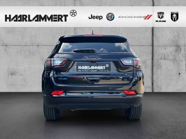 Fahrzeugbild eines Jeep Compass