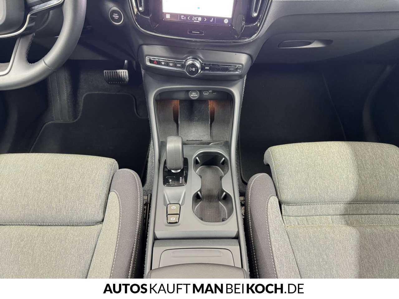 Fahrzeugbild eines Volvo XC40
