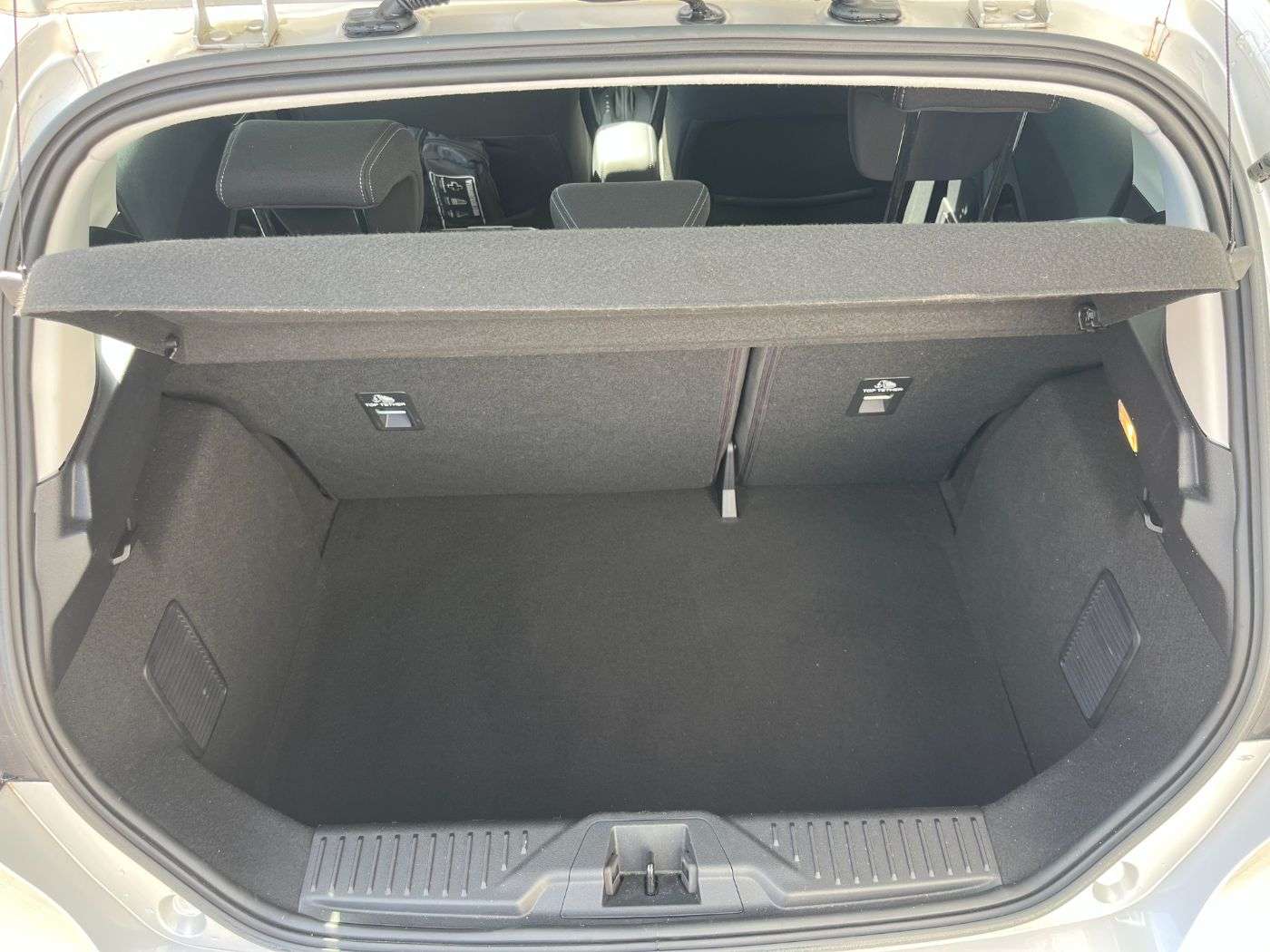 Fahrzeugbild eines Ford Fiesta