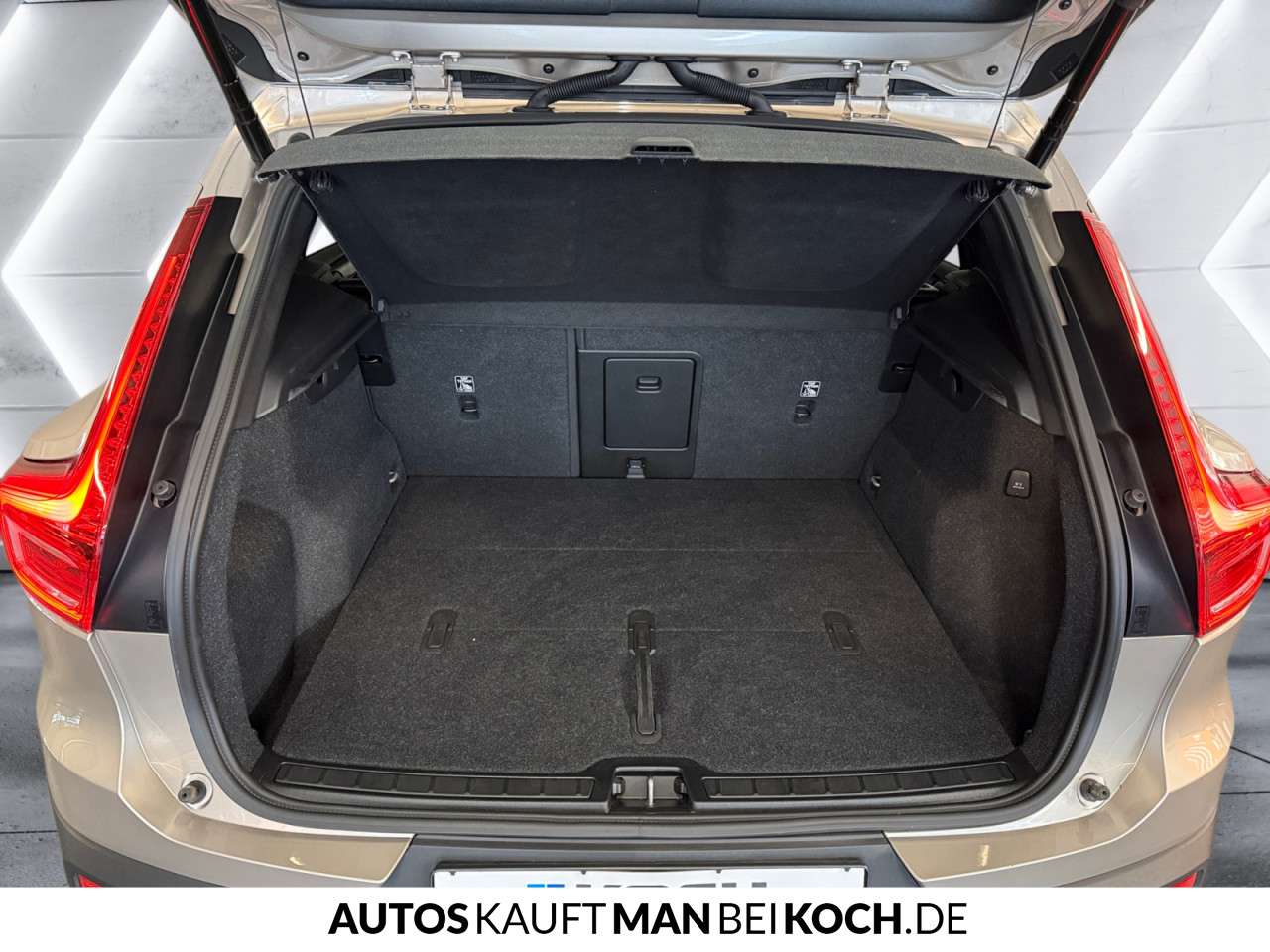 Fahrzeugbild eines Volvo XC40