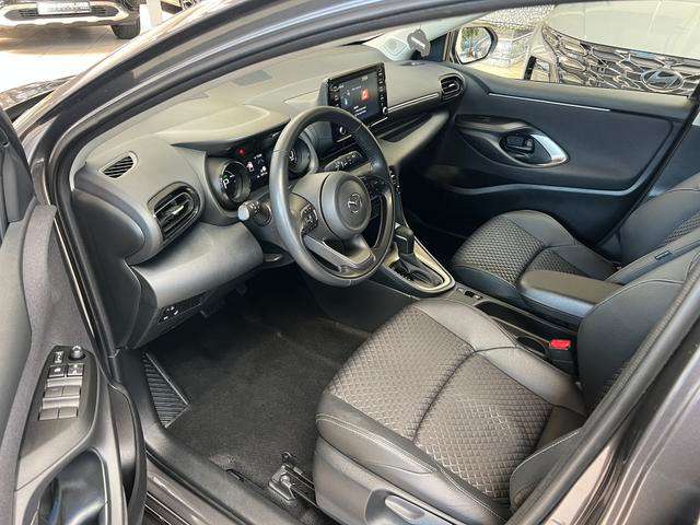 Fahrzeugbild eines Mazda Mazda2 Hybrid