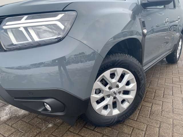 Fahrzeugbild eines Dacia Duster