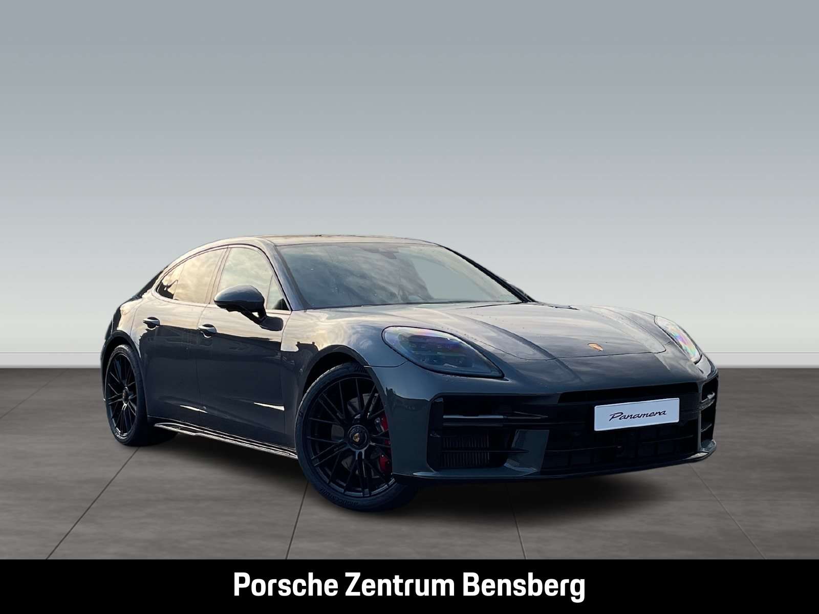 Fahrzeugbild eines Porsche Panamera