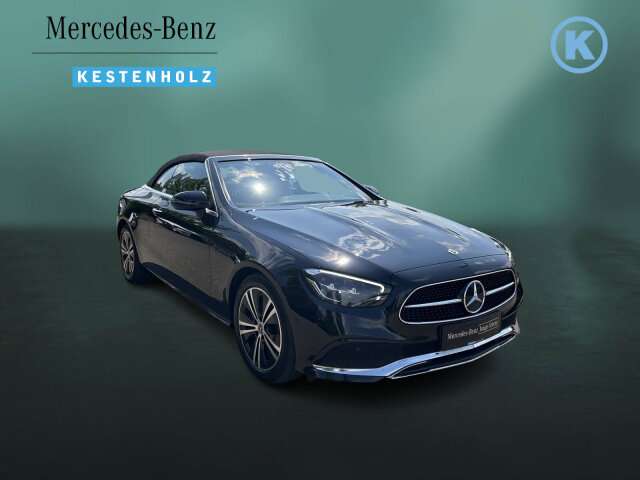 Fahrzeugbild eines Mercedes-Benz E-Klasse