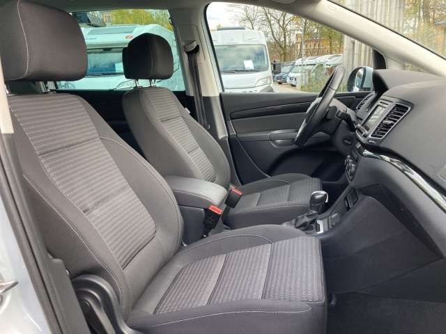Fahrzeugbild eines SEAT Alhambra