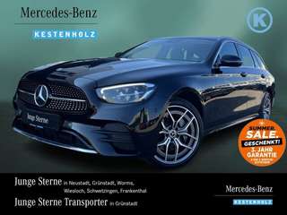 Schräge Frontansicht auf einen Mercedes-Benz E-Klasse , freigestellt