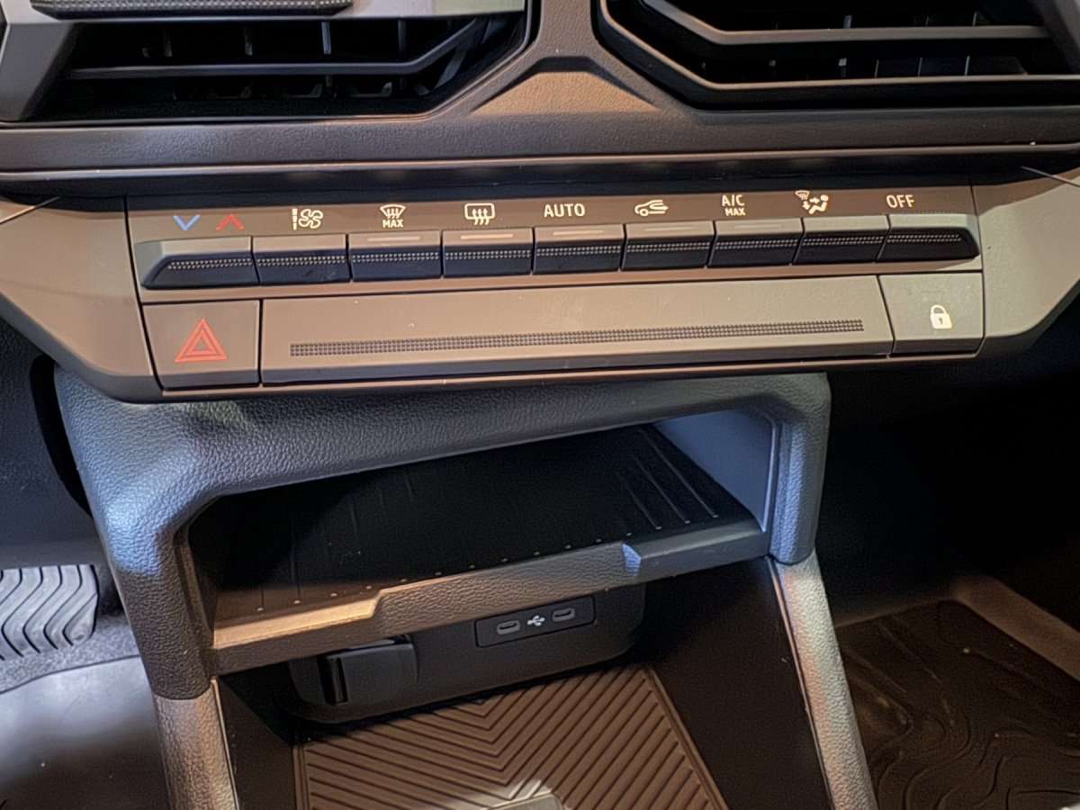 Fahrzeugbild eines Dacia Duster