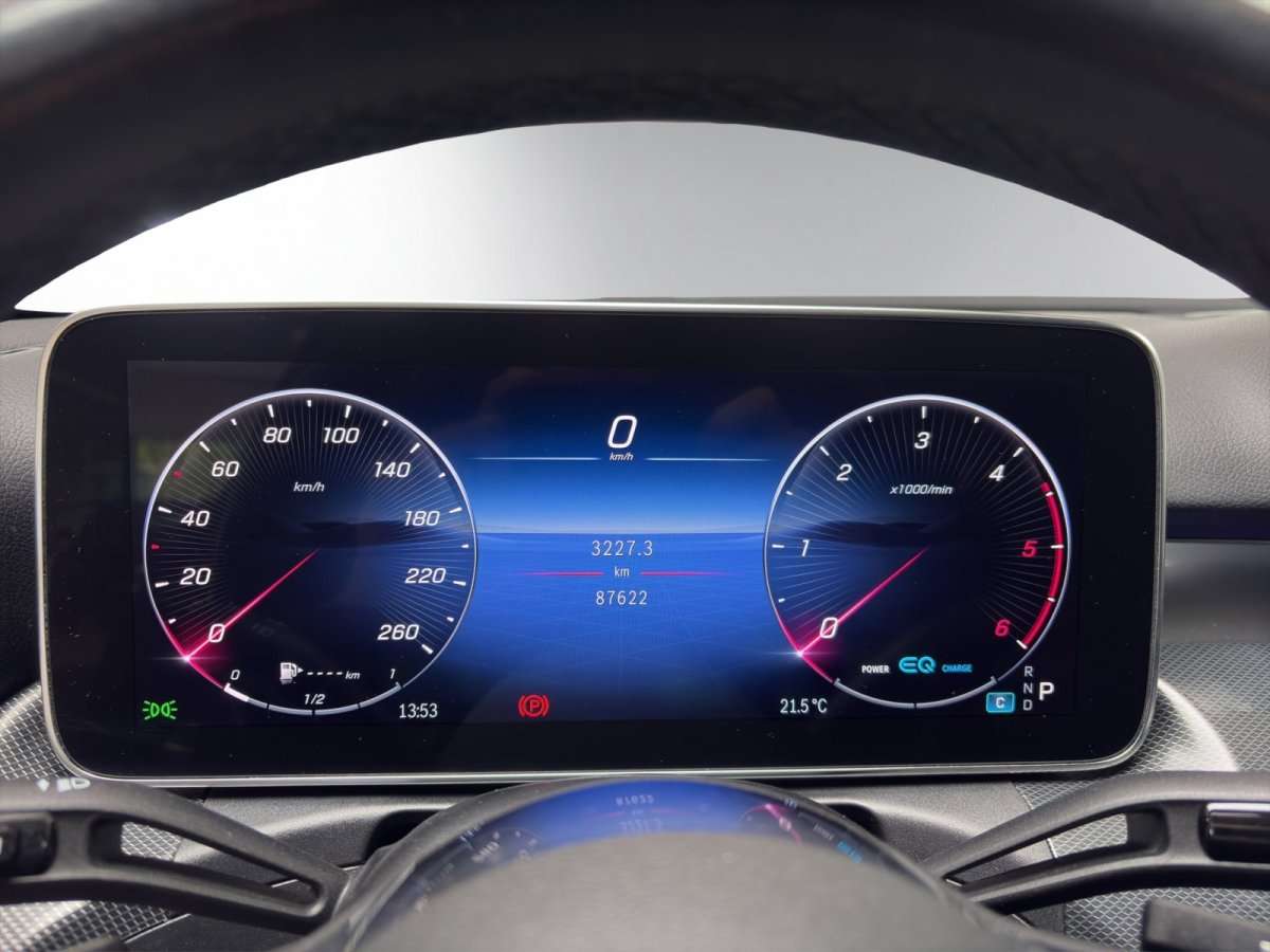 Fahrzeugbild eines Mercedes-Benz C-Klasse