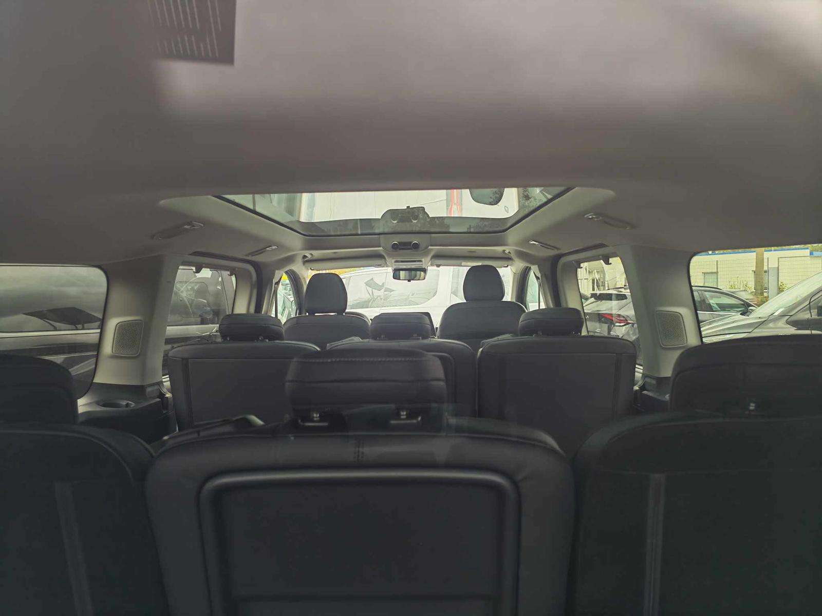 Fahrzeugbild eines Ford Tourneo Custom