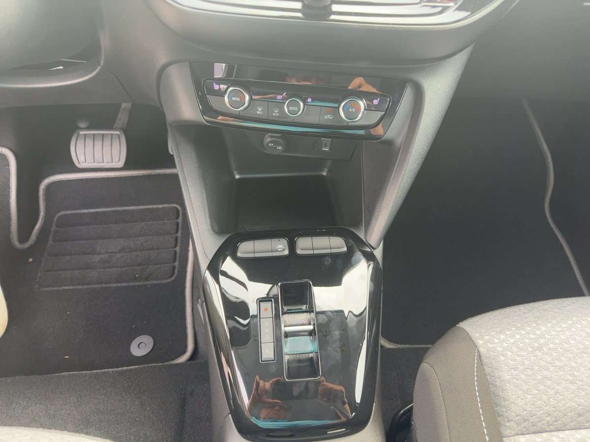 Fahrzeugbild eines Opel Corsa