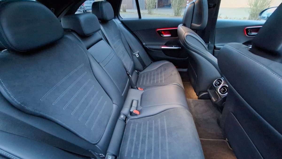 Fahrzeugbild eines Mercedes-Benz C-Klasse