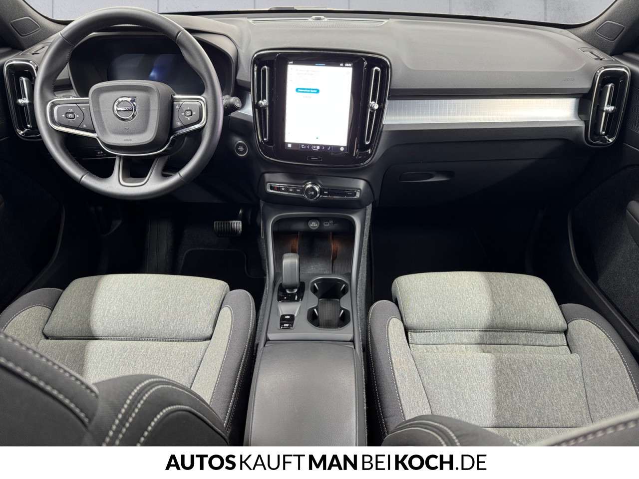 Fahrzeugbild eines Volvo XC40