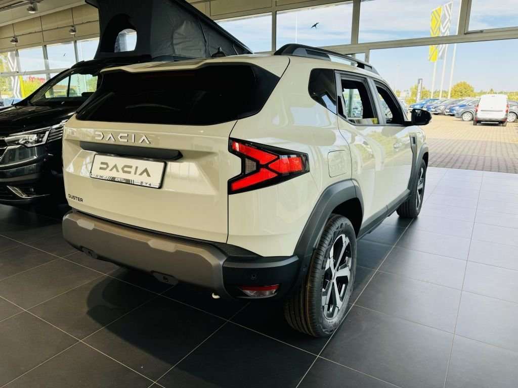Fahrzeugbild eines Dacia Duster