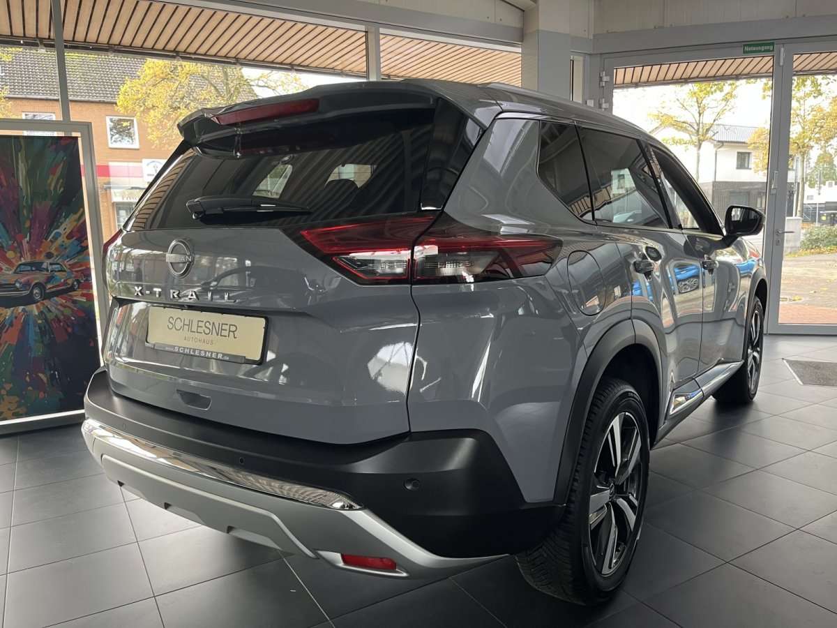 Fahrzeugbild eines Nissan X-TRAIL