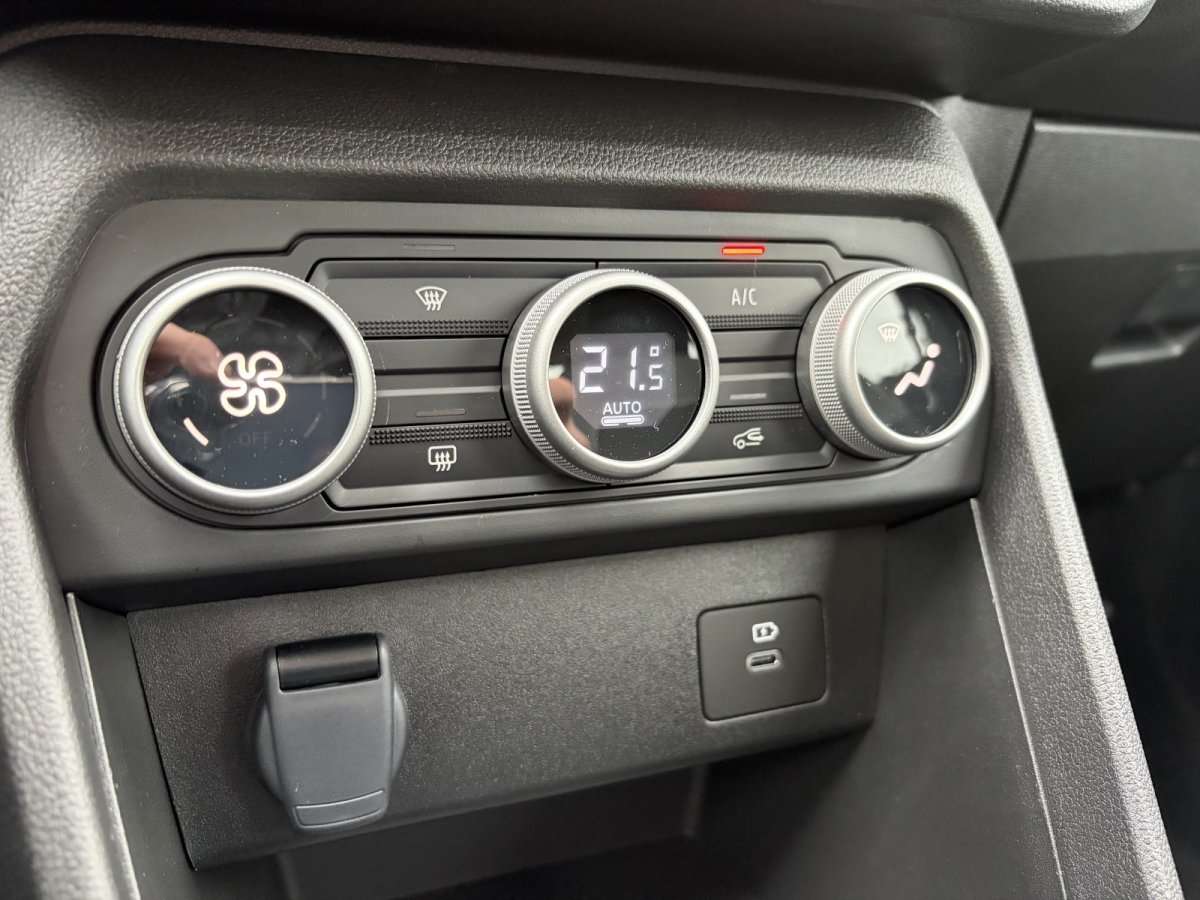 Fahrzeugbild eines Dacia Sandero