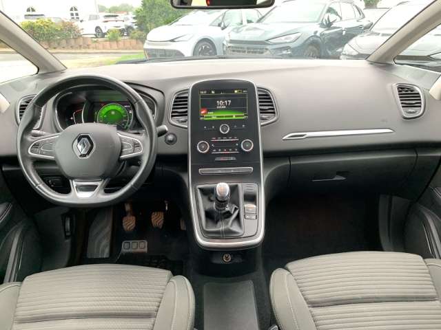 Fahrzeugbild eines Renault Grand Scénic