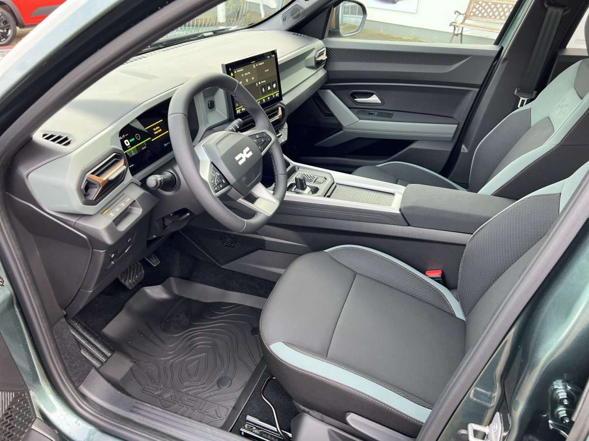 Fahrzeugbild eines Dacia Bigster