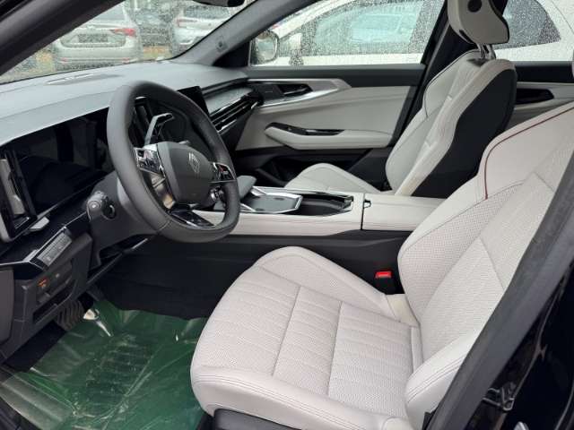 Fahrzeugbild eines Renault Espace