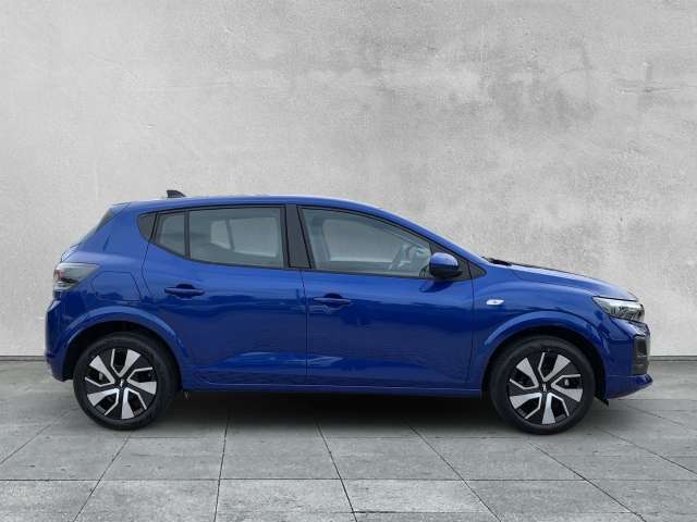 Fahrzeugbild eines Dacia Sandero
