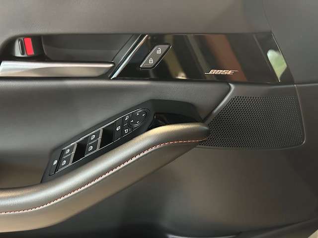 Fahrzeugbild eines Mazda CX-30