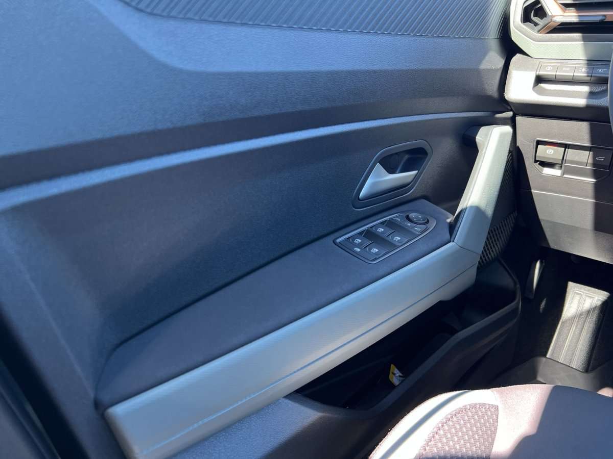 Fahrzeugbild eines Dacia Bigster