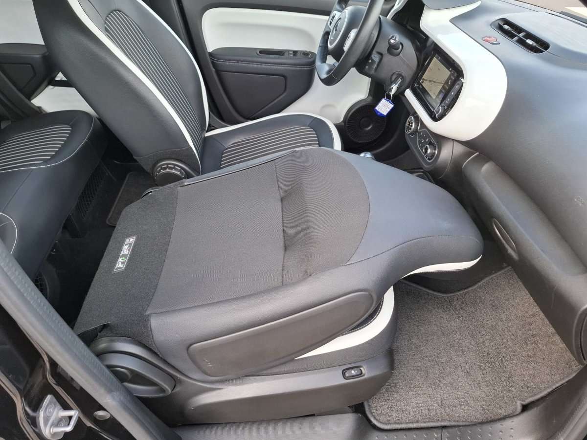 Fahrzeugbild eines Renault Twingo