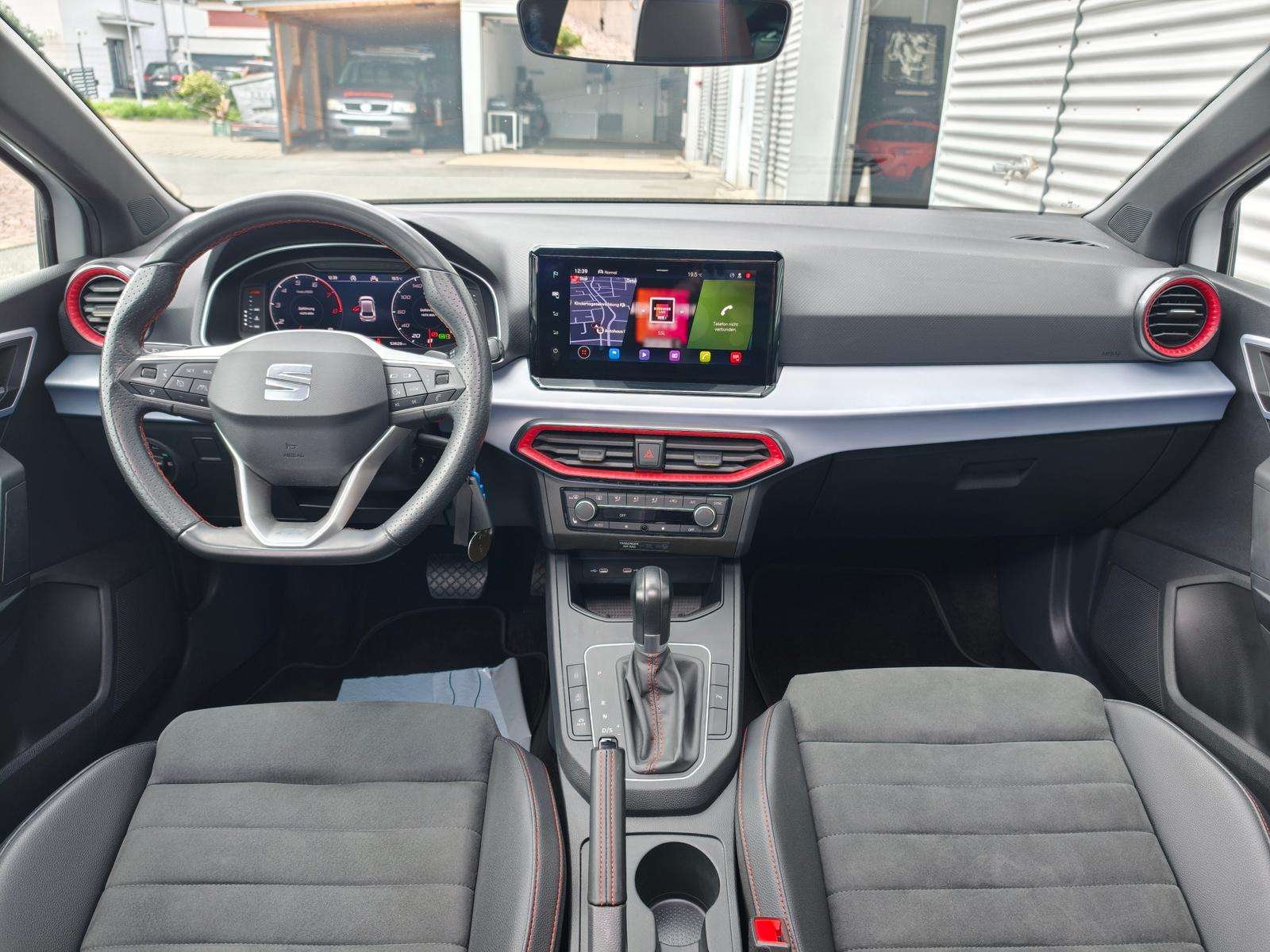 Fahrzeugbild eines SEAT Ibiza