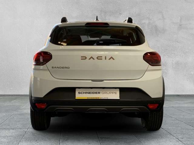 Fahrzeugbild eines Dacia Sandero