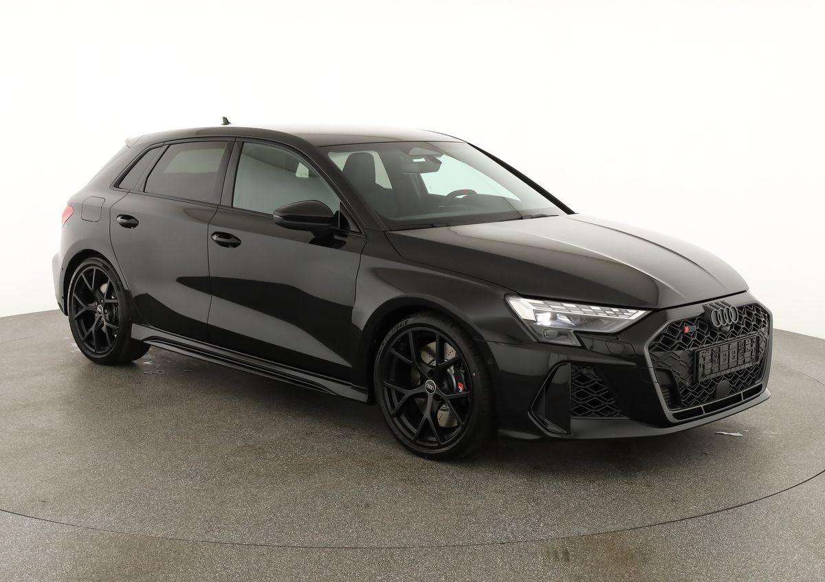 Fahrzeugbild eines Audi RS3