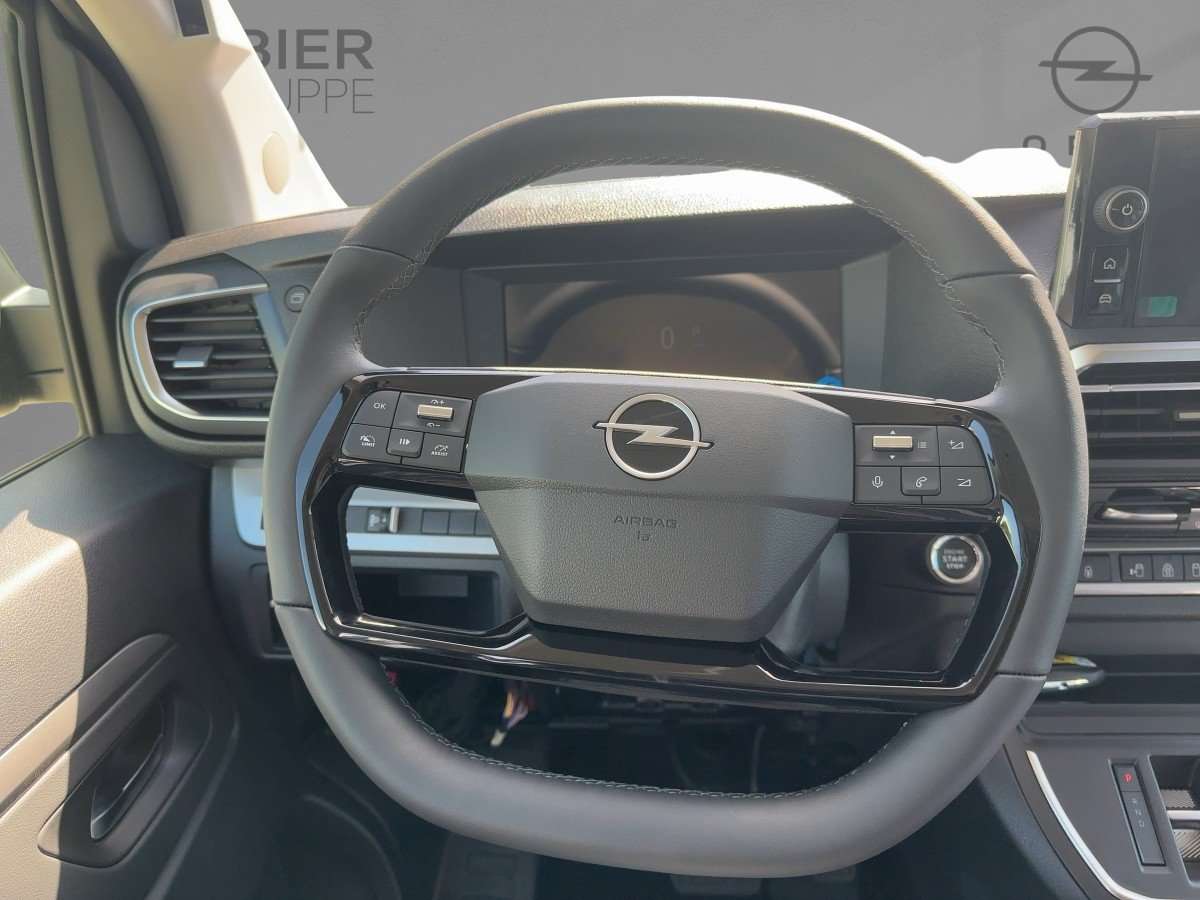 Fahrzeugbild eines Opel Zafira