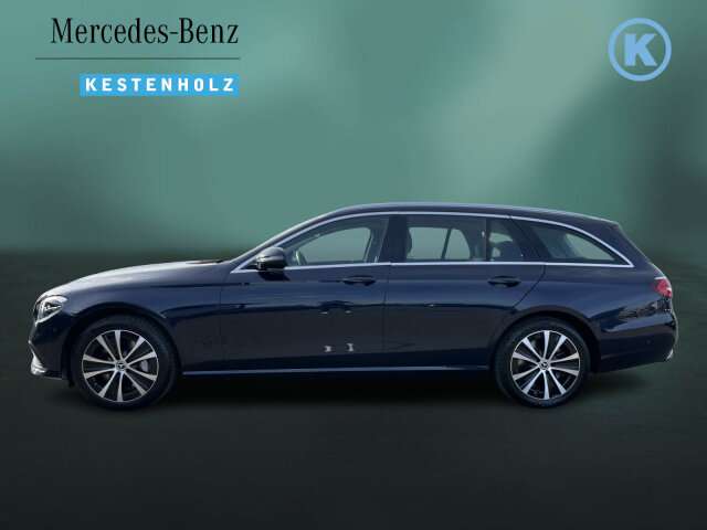 Fahrzeugbild eines Mercedes-Benz E-Klasse