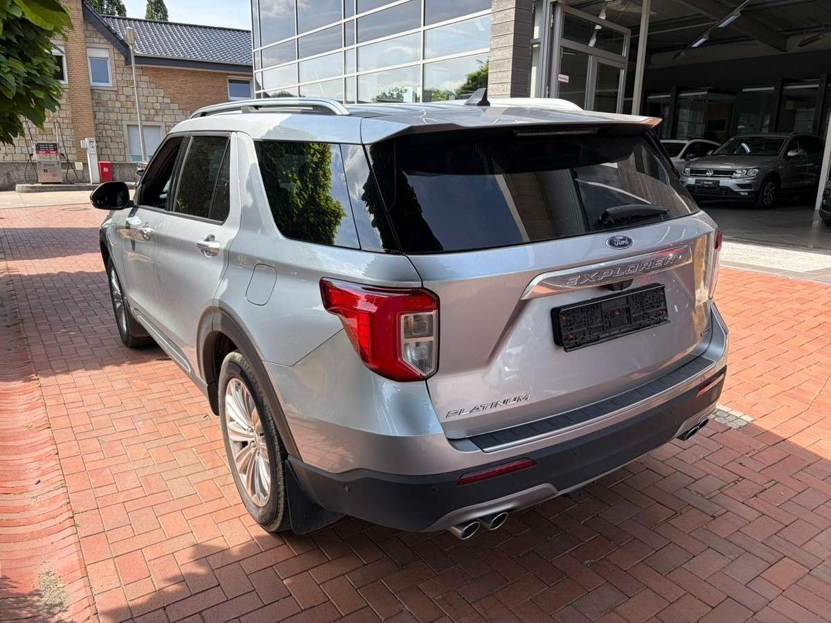 Fahrzeugbild eines Ford Explorer