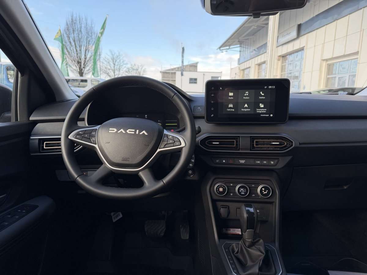 Fahrzeugbild eines Dacia Jogger