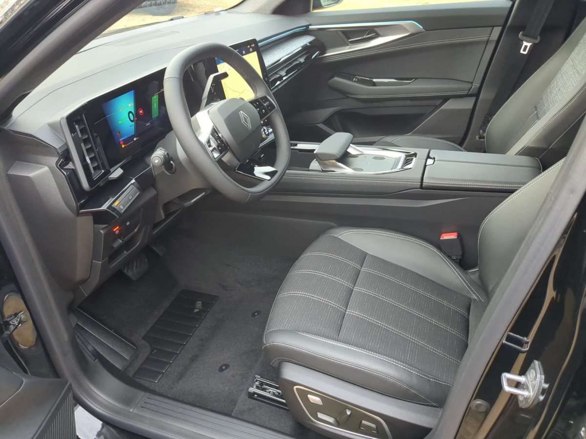 Fahrzeugbild eines Renault Austral