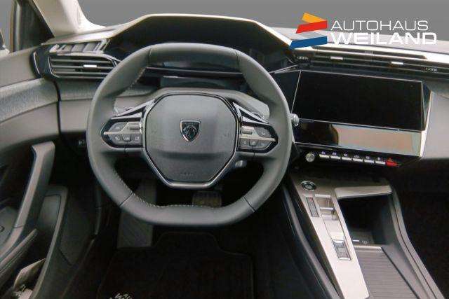 Fahrzeugbild eines Peugeot 408