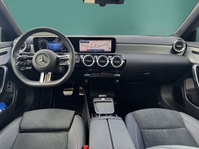 Fahrzeugbild eines Mercedes-Benz CLA