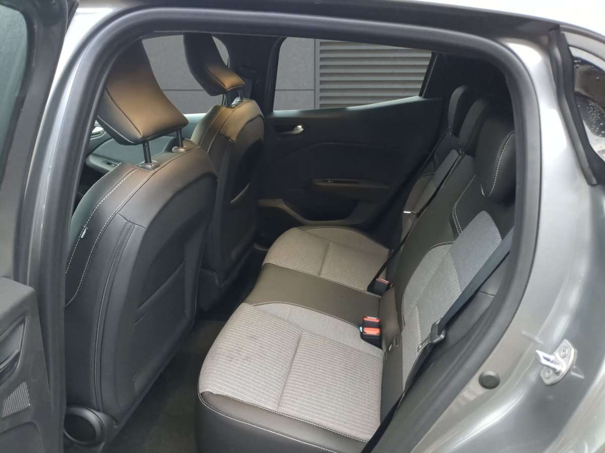 Fahrzeugbild eines Renault Clio