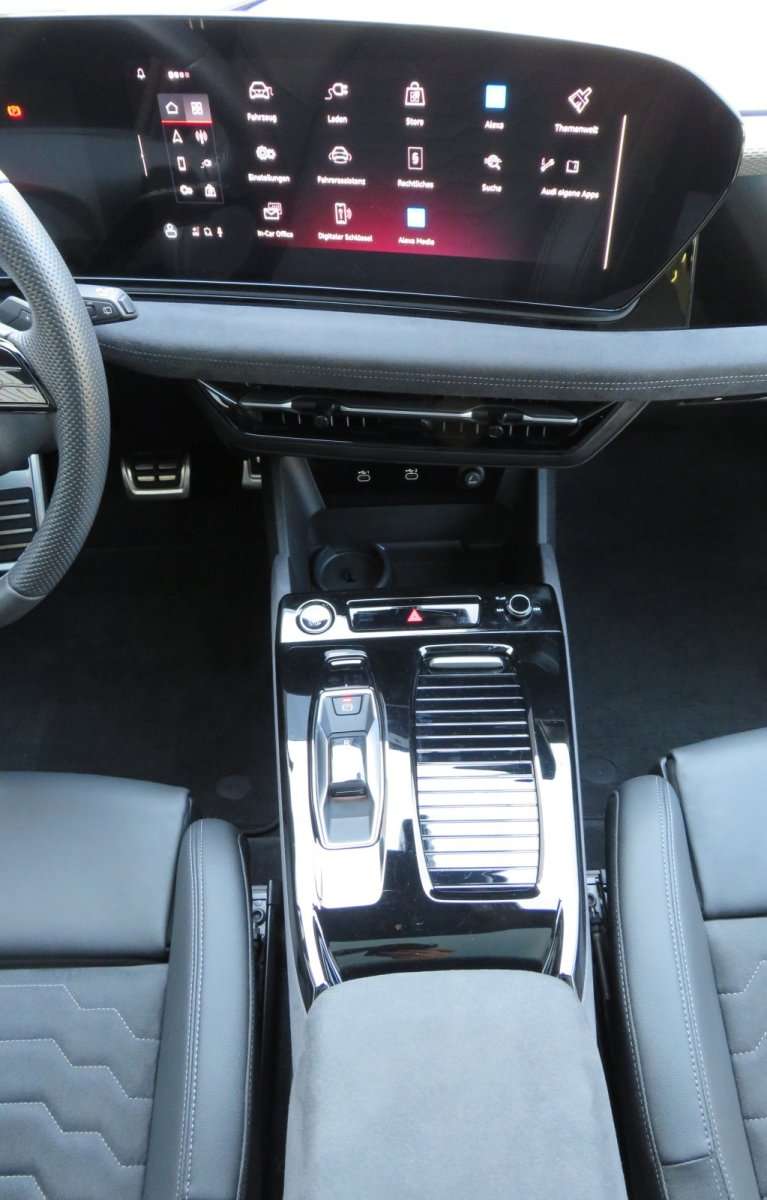 Fahrzeugbild eines Audi e-tron