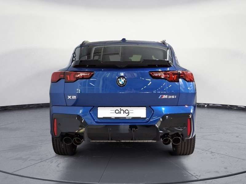 Fahrzeugbild eines BMW X2