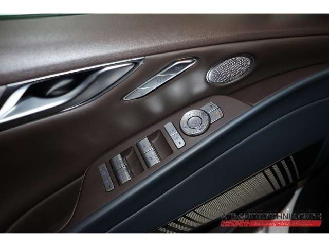 Fahrzeugbild eines Genesis G80