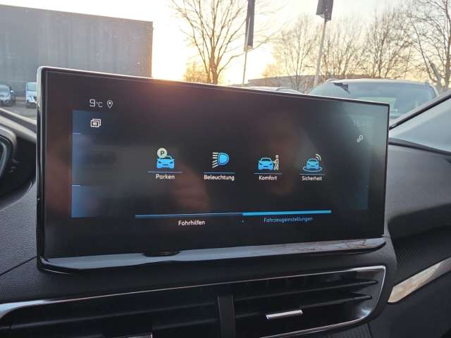 Fahrzeugbild eines Peugeot 3008