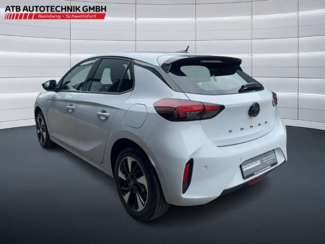 Fahrzeugbild eines Opel Corsa