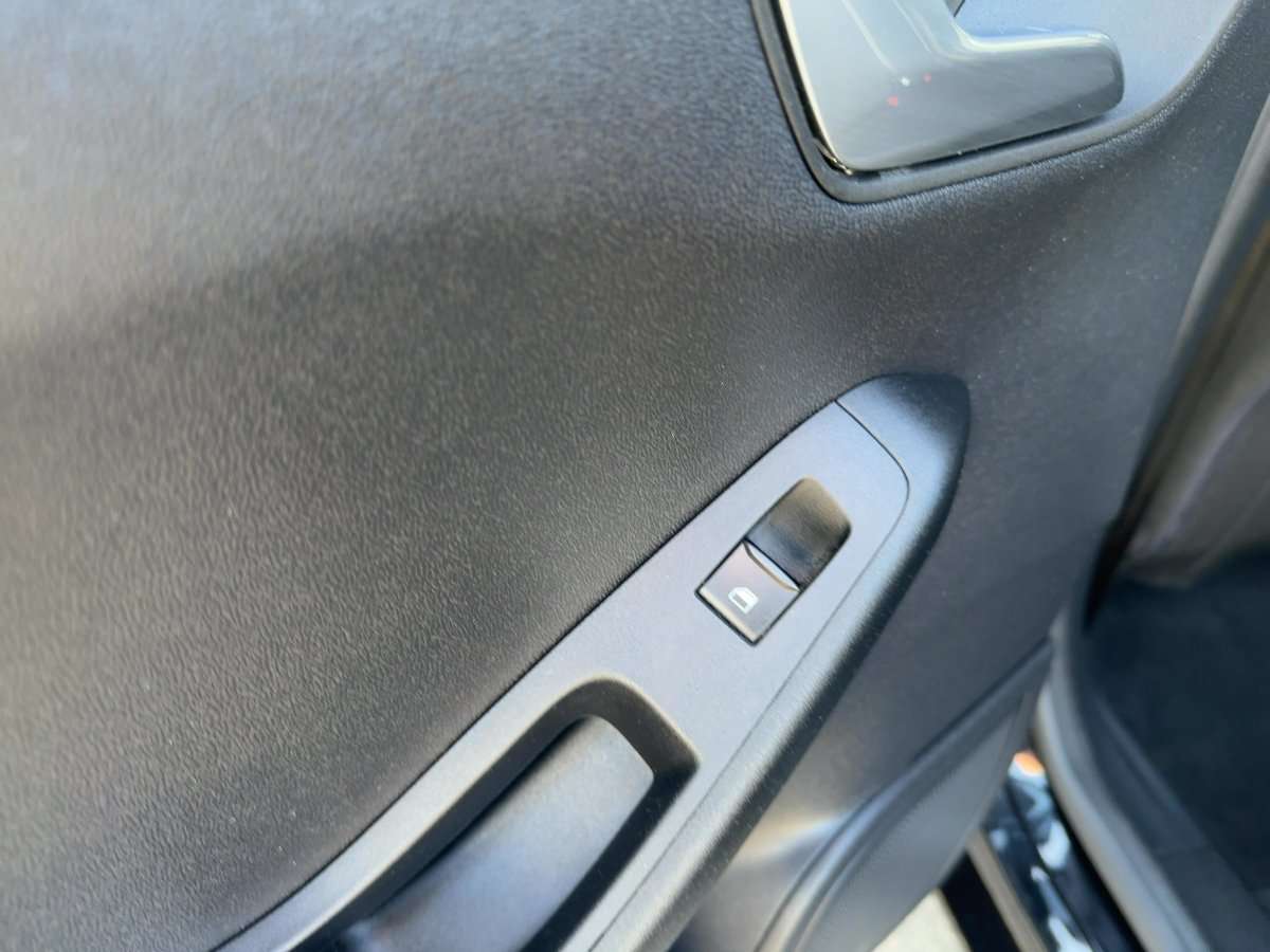 Fahrzeugbild eines Ford Fiesta