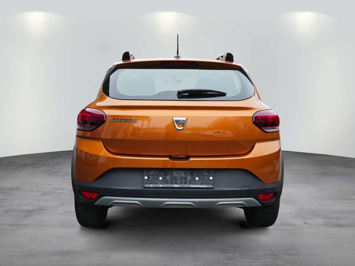 Fahrzeugbild eines Dacia Sandero
