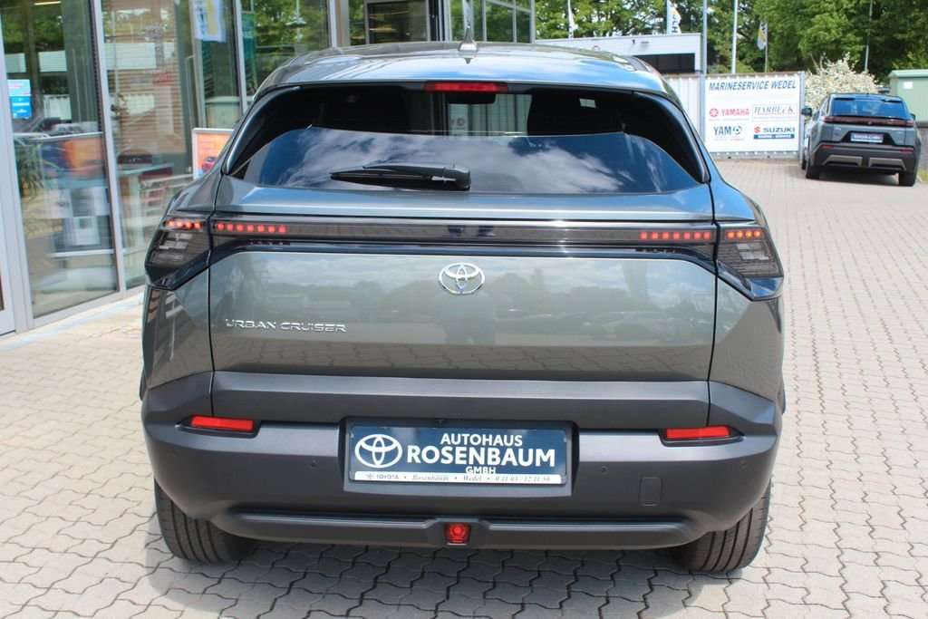 Fahrzeugbild eines Toyota Urban Cruiser