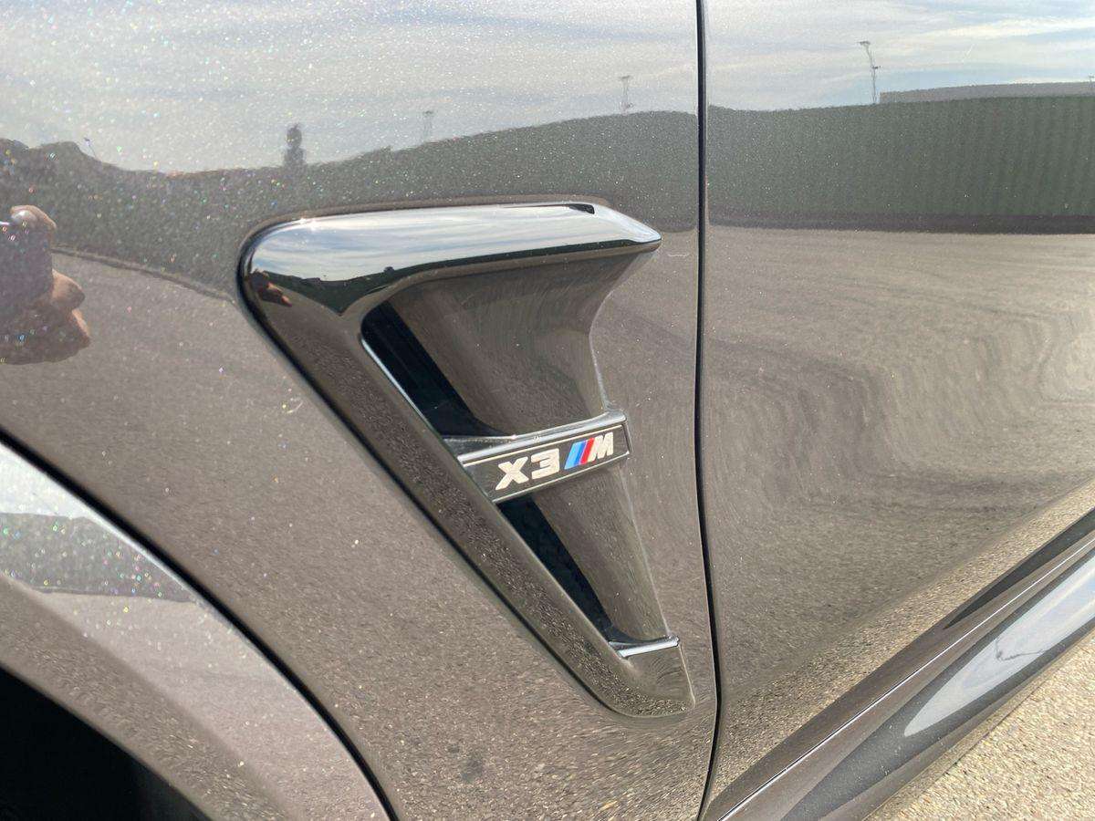 Fahrzeugbild eines BMW X3
